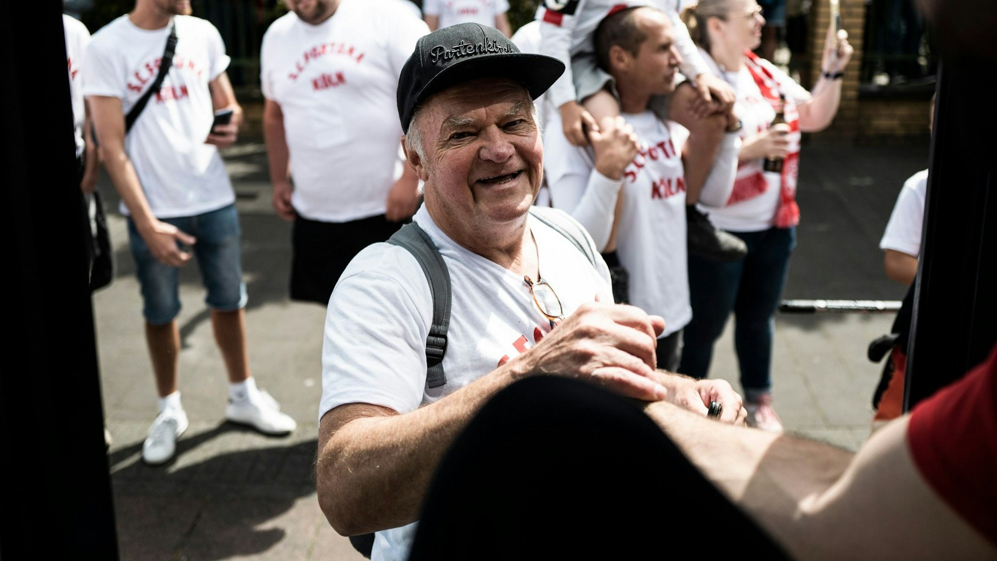 Dieter Völkel, langjähriger und beliebter Ehrenamtler beim SC Fortuna Köln, ist unerwartet gestorben.