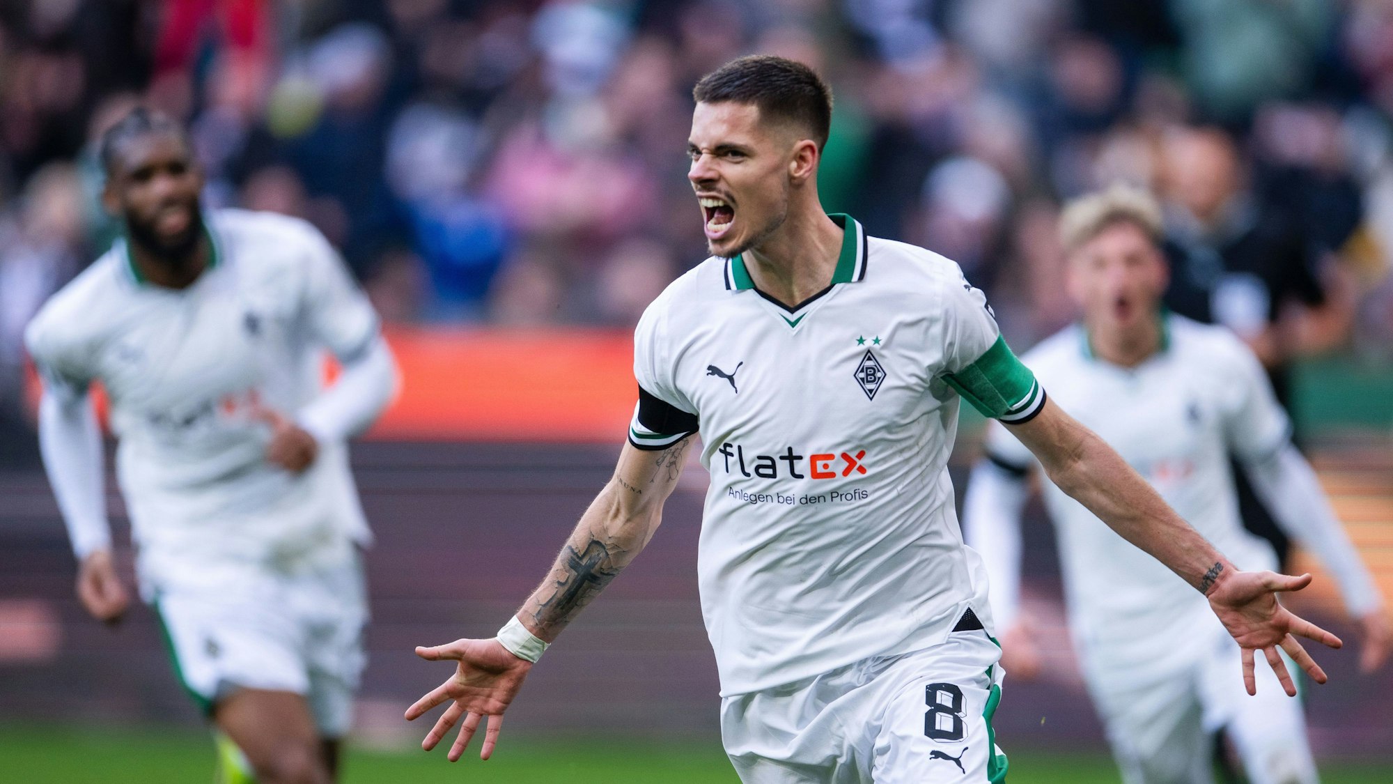 Julian Weigl bei einem Fußballspiel.