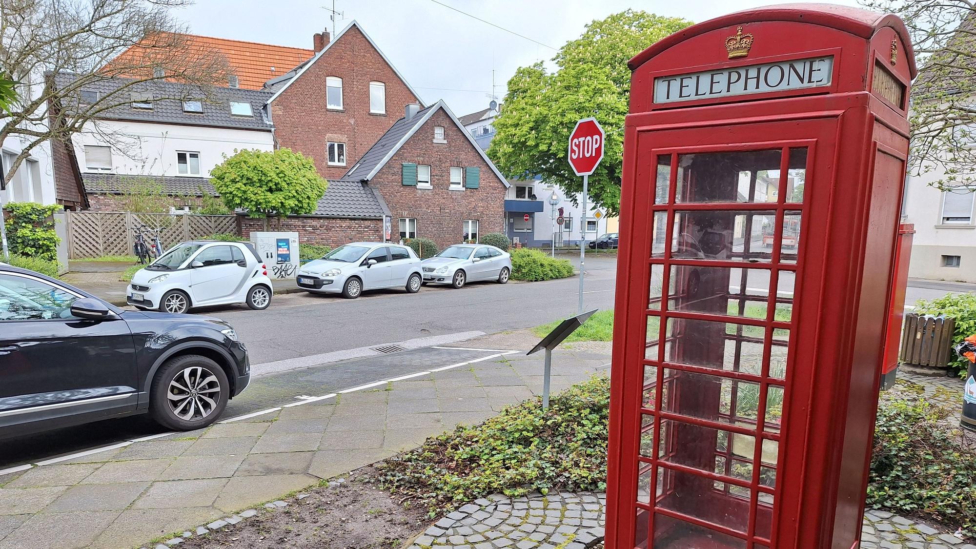 Rote Telefonzelle