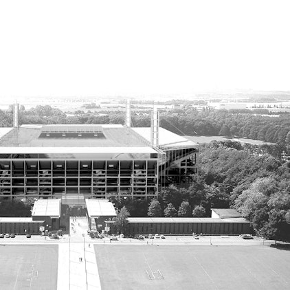 So hatten sich die Planer mal ein Rhein-Energie-Stadion mit 75.000 Plätzen vorgestellt.