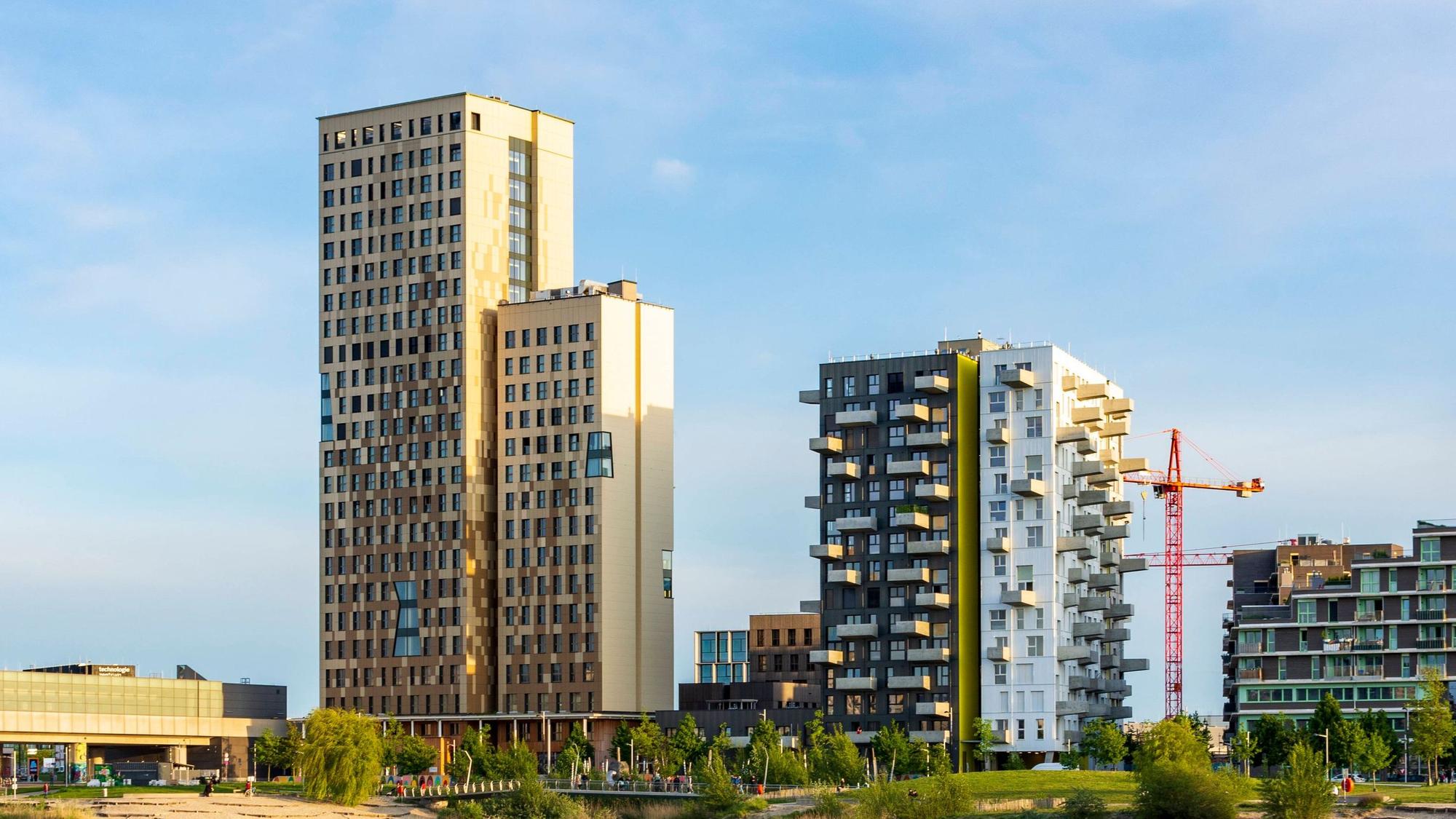 Das HoHo-Holzhochhaus in Wien