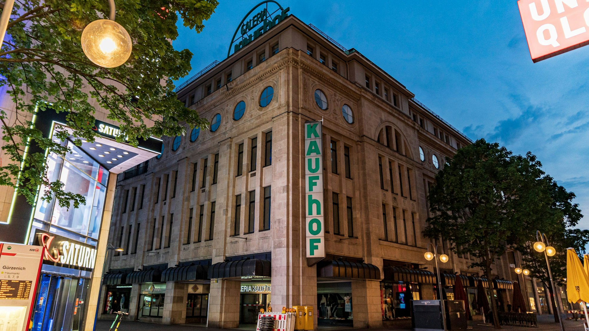 Der ehemalige Kaufhof an der Hohe Straße stand zuletzt auf der Kippe.