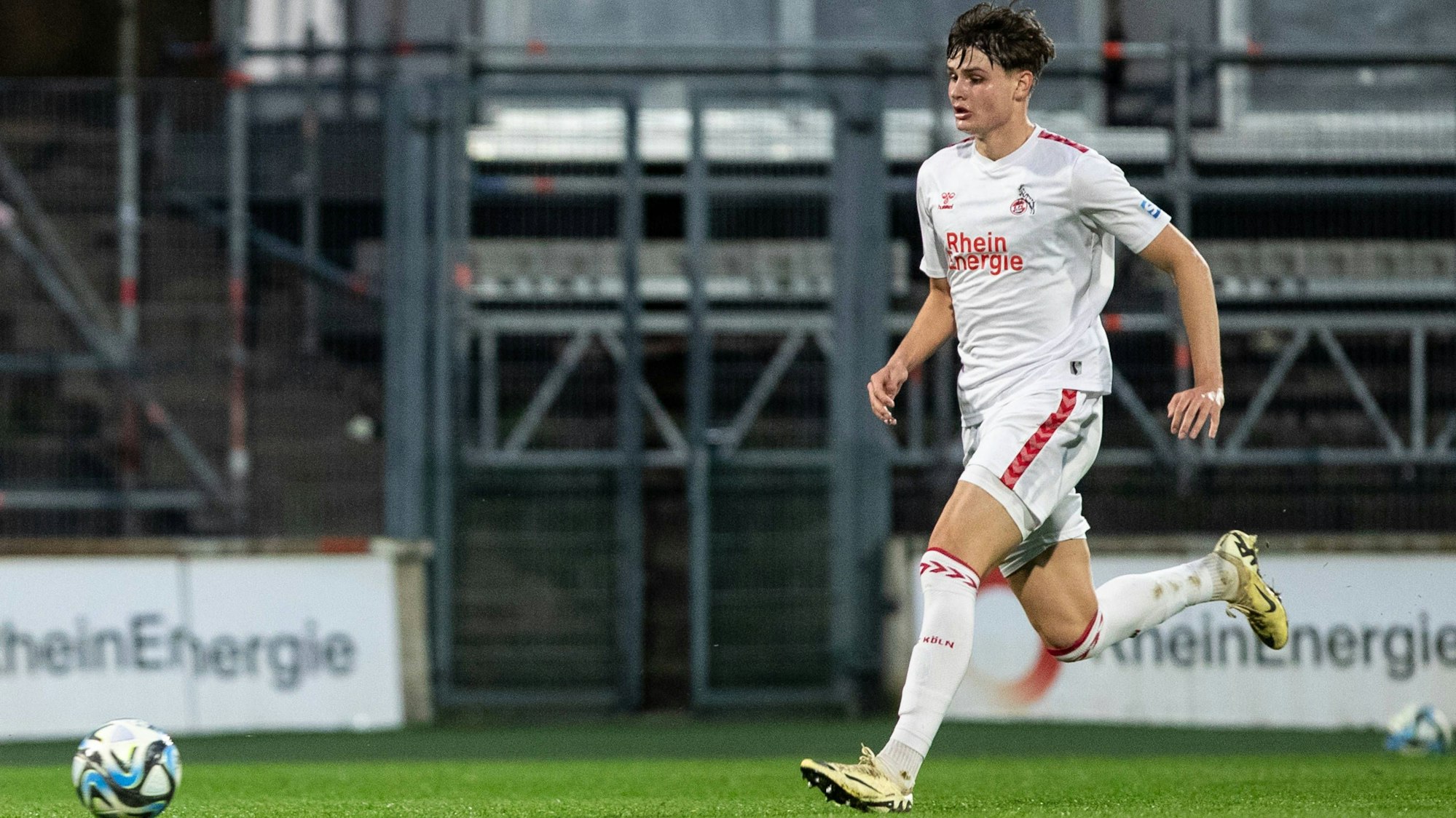 Regionalliga West 2023/2024: 1.FC Koeln U21, U 21 - SC Paderborn 07 U21, 05.04.2024 Jaka Cuber Potocnik 1.FC Koeln U21, 9 Regionalliga West 2023/2024: 1.FC Koeln U21 - SC Paderborn 07 U21, Franz-Kremer-Stadion, 05.04.2024 *** Regionalliga West 2023 2024 1 FC Koeln U21 SC Paderborn 07 U21, 05 04 2024 Jaka Cuber Potocnik 1 FC Koeln U21, 9 Regionalliga West 2023 2024 1 FC Koeln U21 SC Paderborn 07 U21, Franz Kremer Stadion, 05 04 2024 Copyright: xBEAUTIFULxSPORTS/Buriakovx