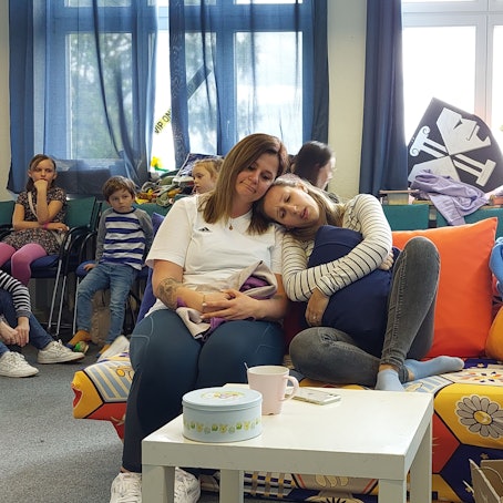 Schauspielerinnen bei der Probe