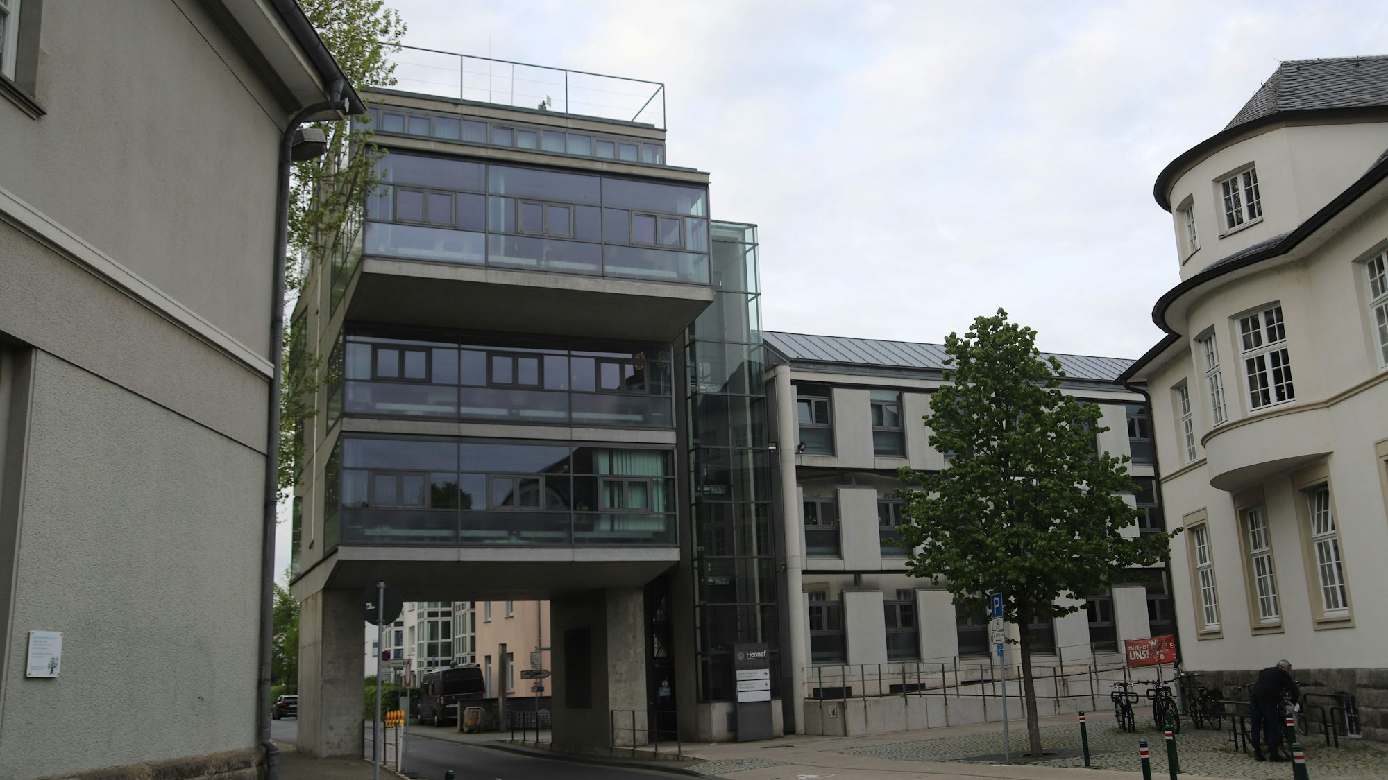 Blick auf das Hennefer Rathaus.