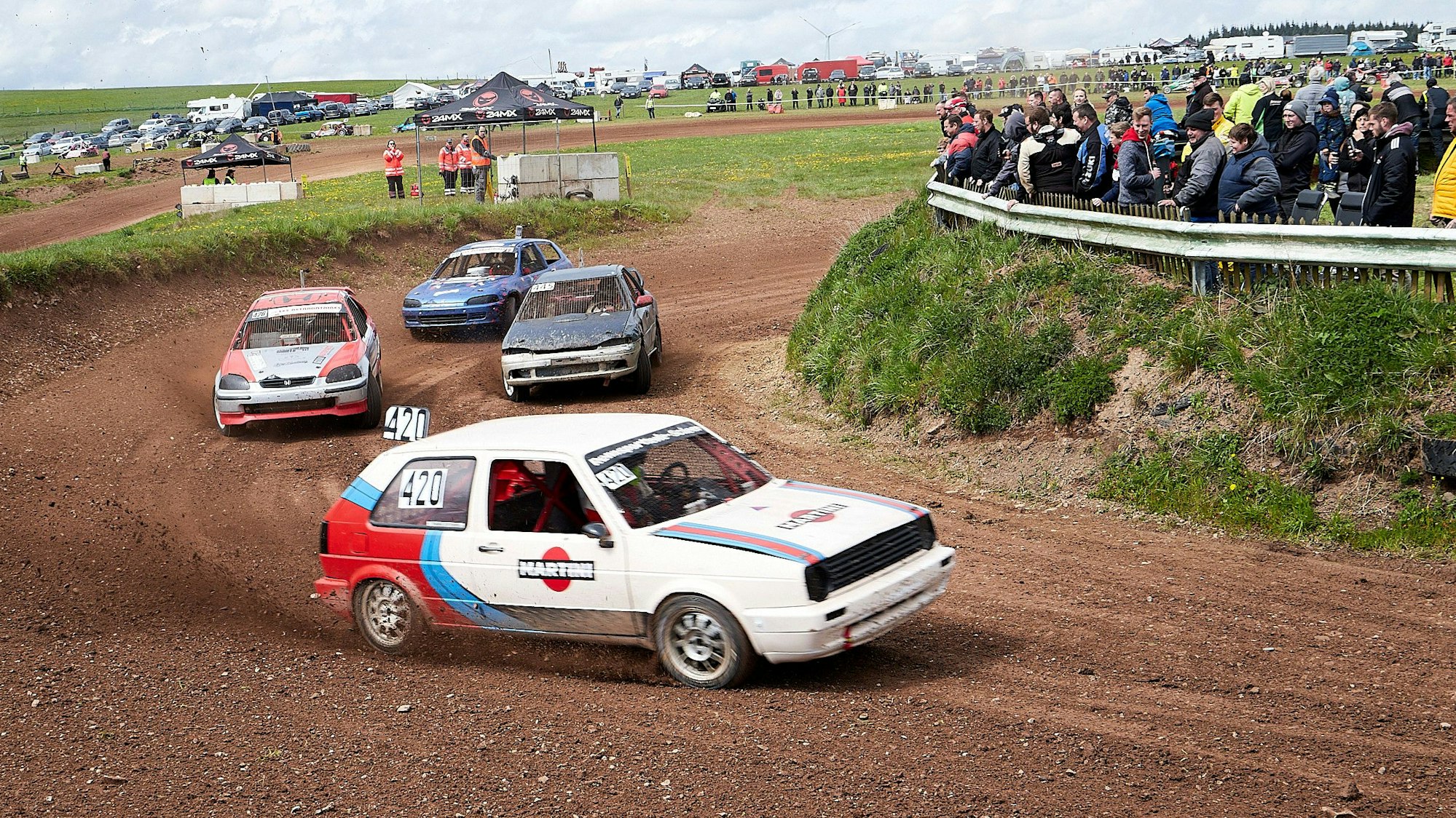 Motorsportaction pur ist angesagt, wenn auf dem Itzbachring in Waldorf die Autocrossmeisterschaft Station macht.