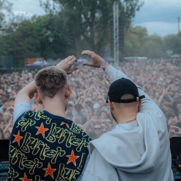 DJ Heartstring bei seinem Auftritt bei den Poller Wiesen.