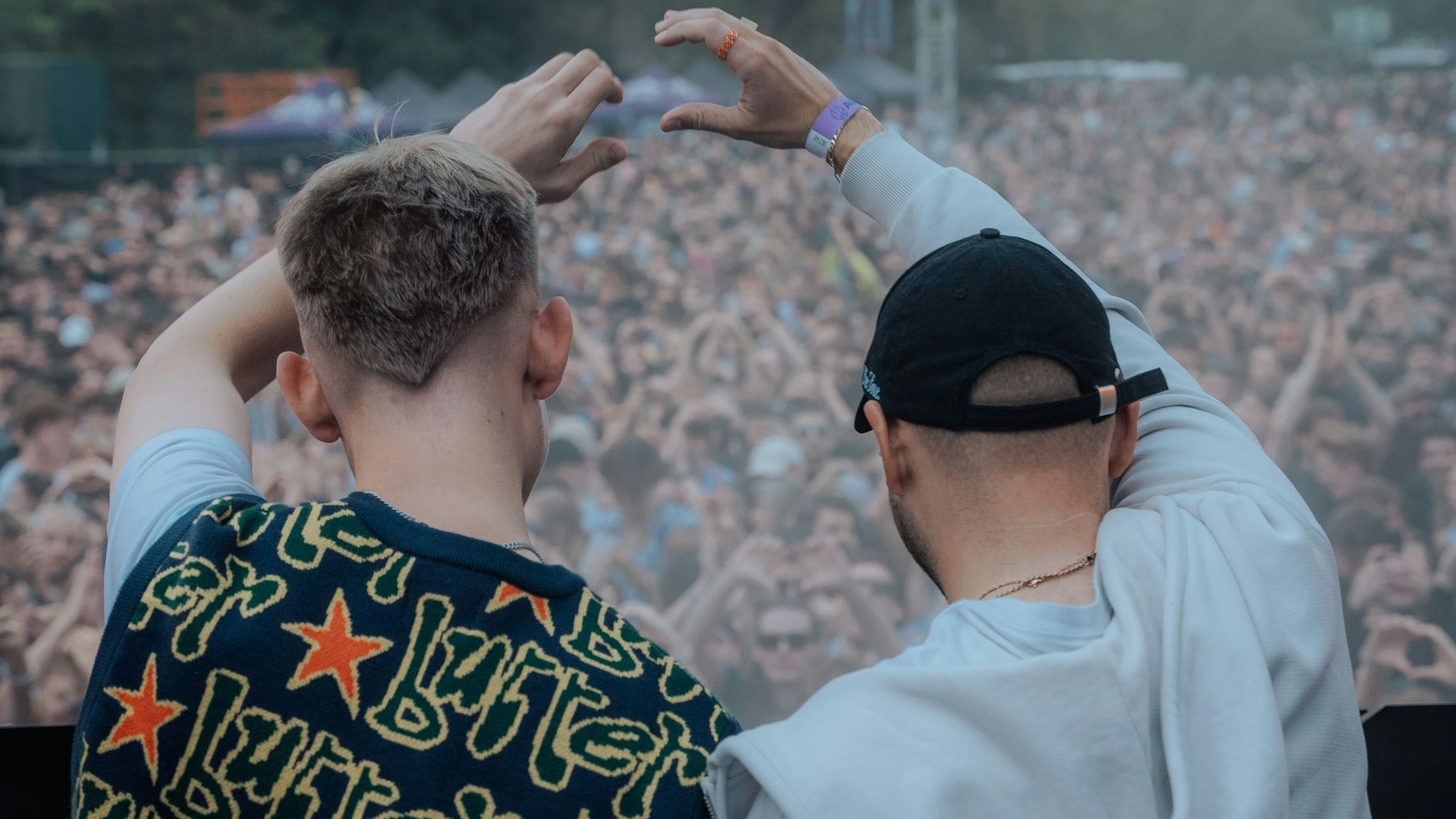 DJ Heartstring bei seinem Auftritt bei den Poller Wiesen.