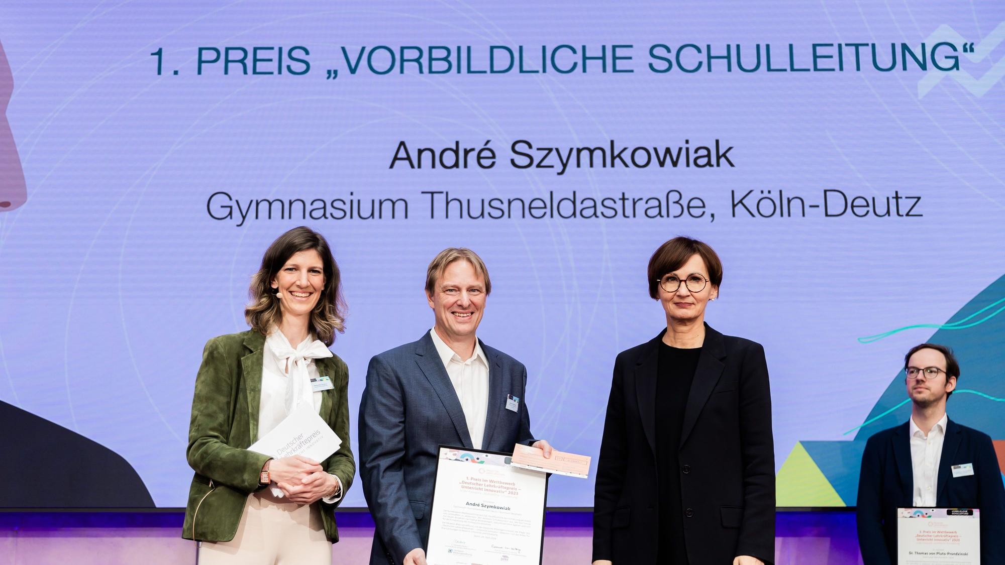 Preisträger für gute Schule wurden geehrt.