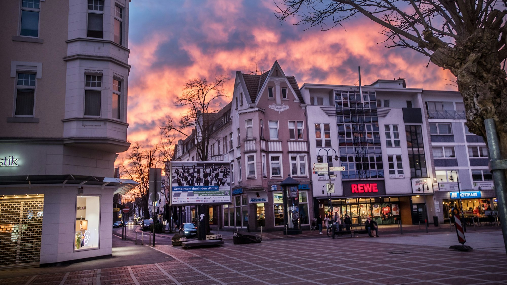 Nobelstraße, Hauptstraße, Wiesdorfer Platz. Foto: Ralf Krieger