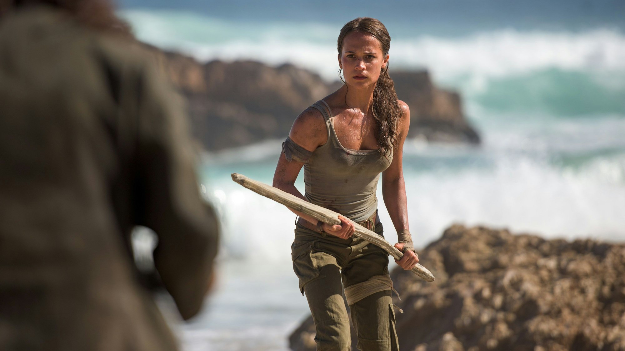 Schauspielerin Alicia Vikander spielt Lara Croft im Film „Tomb Raider“.