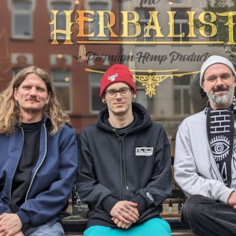 Valentin Schnieder, Niklas Hoffmann und Arek Losiewicz (v.l.) von The Herbalist