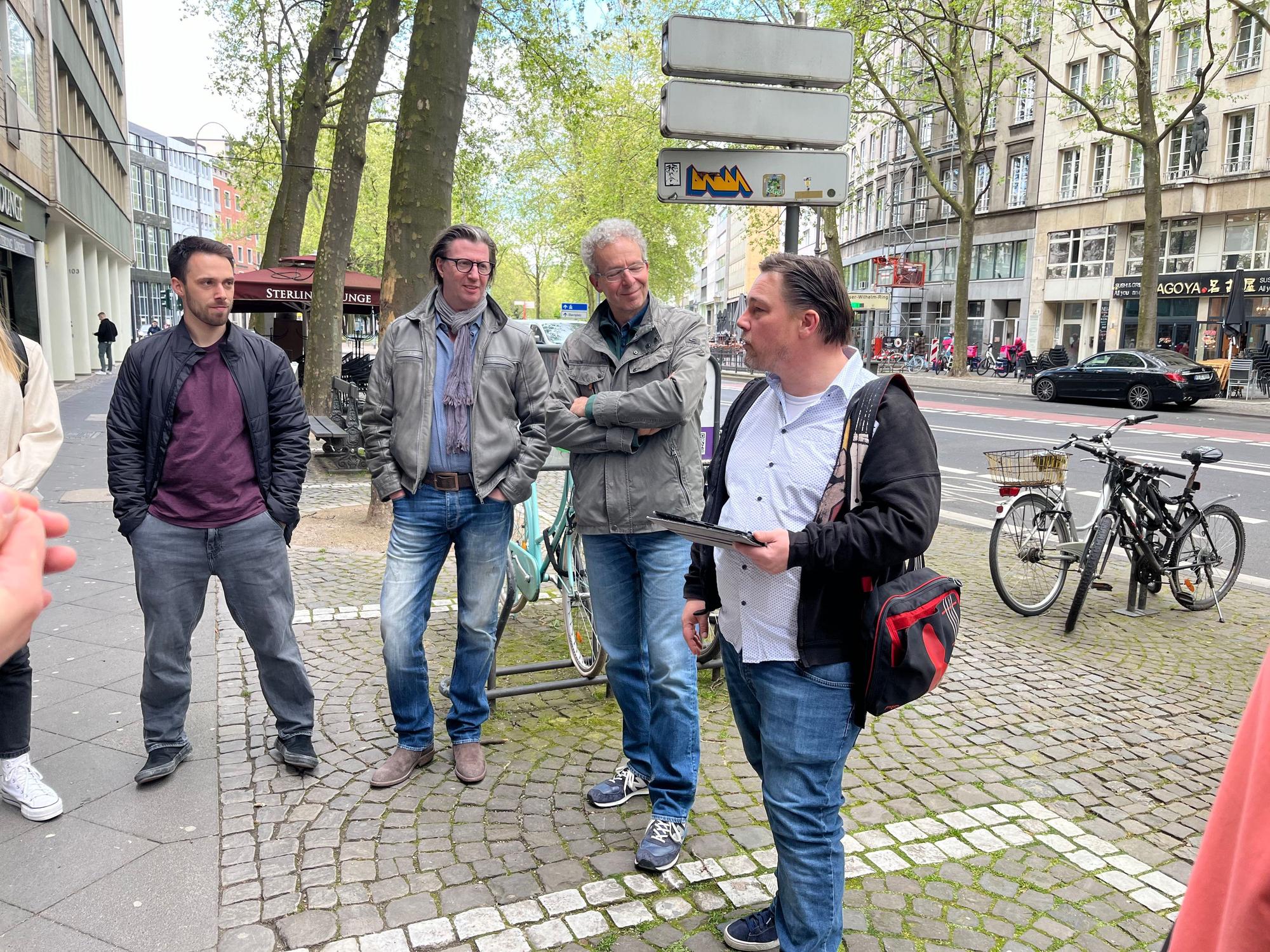 Der Spaziergang durch die Kölner Musikgeschichte führt auch auf die Ringe.