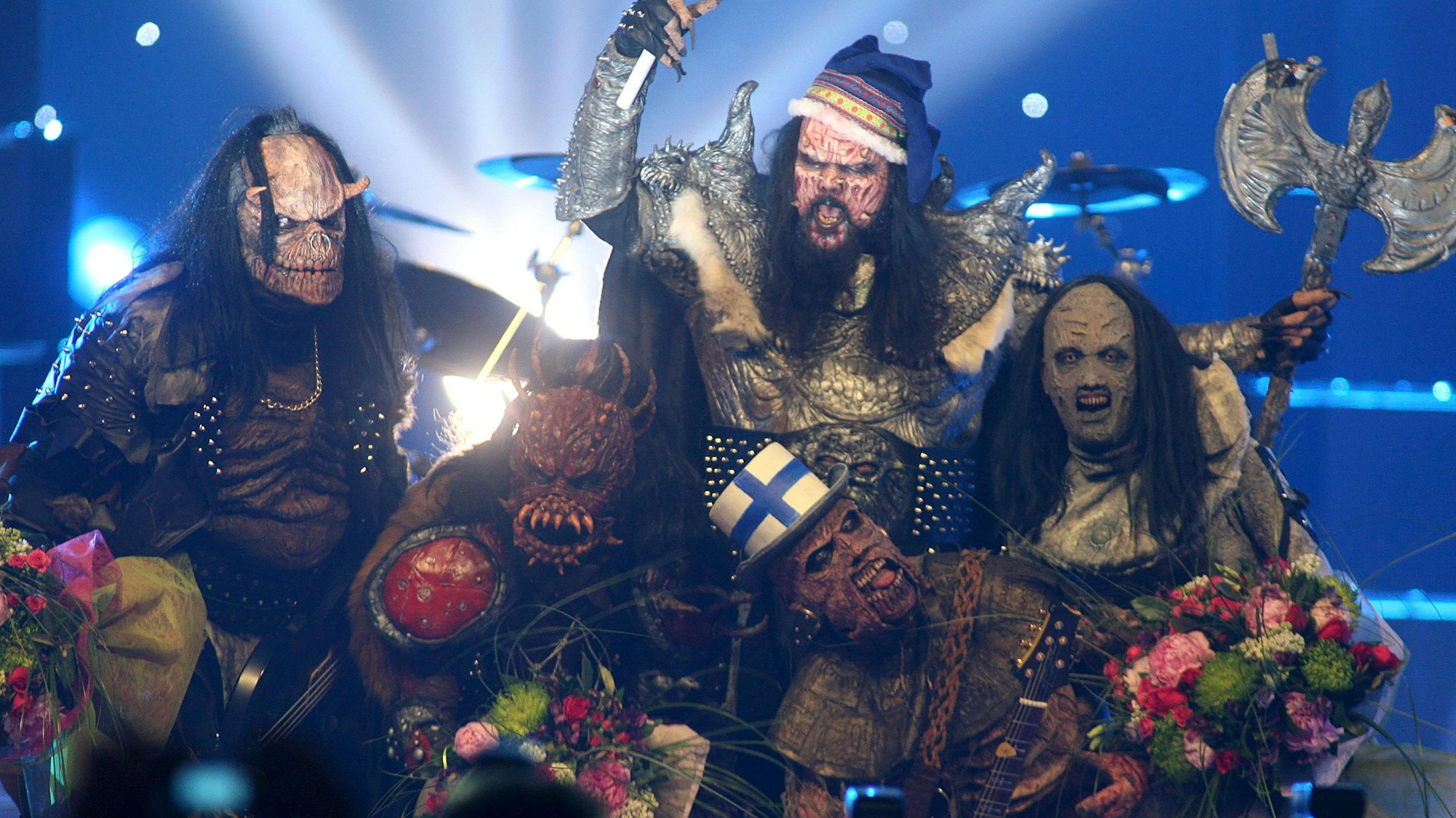 Lordi jubeln nach dem ESC-Sieg.