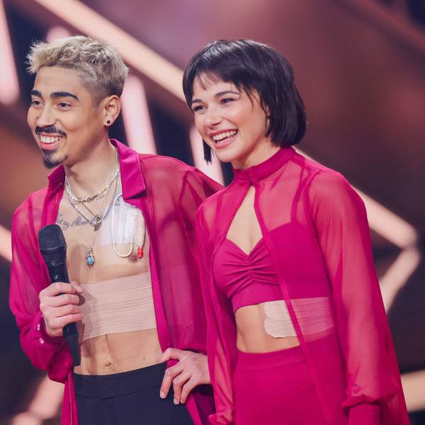 Comedian Tony Bauer und Profitänzerin Anastasia Stan sowie Moderator Daniel Hartwich bei der RTL-Tanzshow „Let's Dance“ im Coloneum.