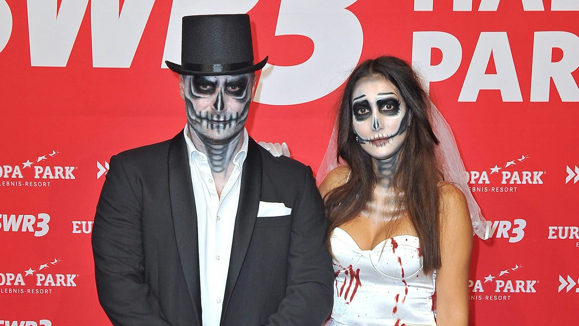 Clea-Lacy Juhn mit ihrem Noch-Eheman Hasim auf der SWR 3 - Halloween-Party im vergangenen Herbst.