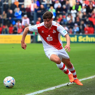 FC-Youngster Matti Wagner am Ball: Der 18-Jährige wechselt zu Greuther Fürth