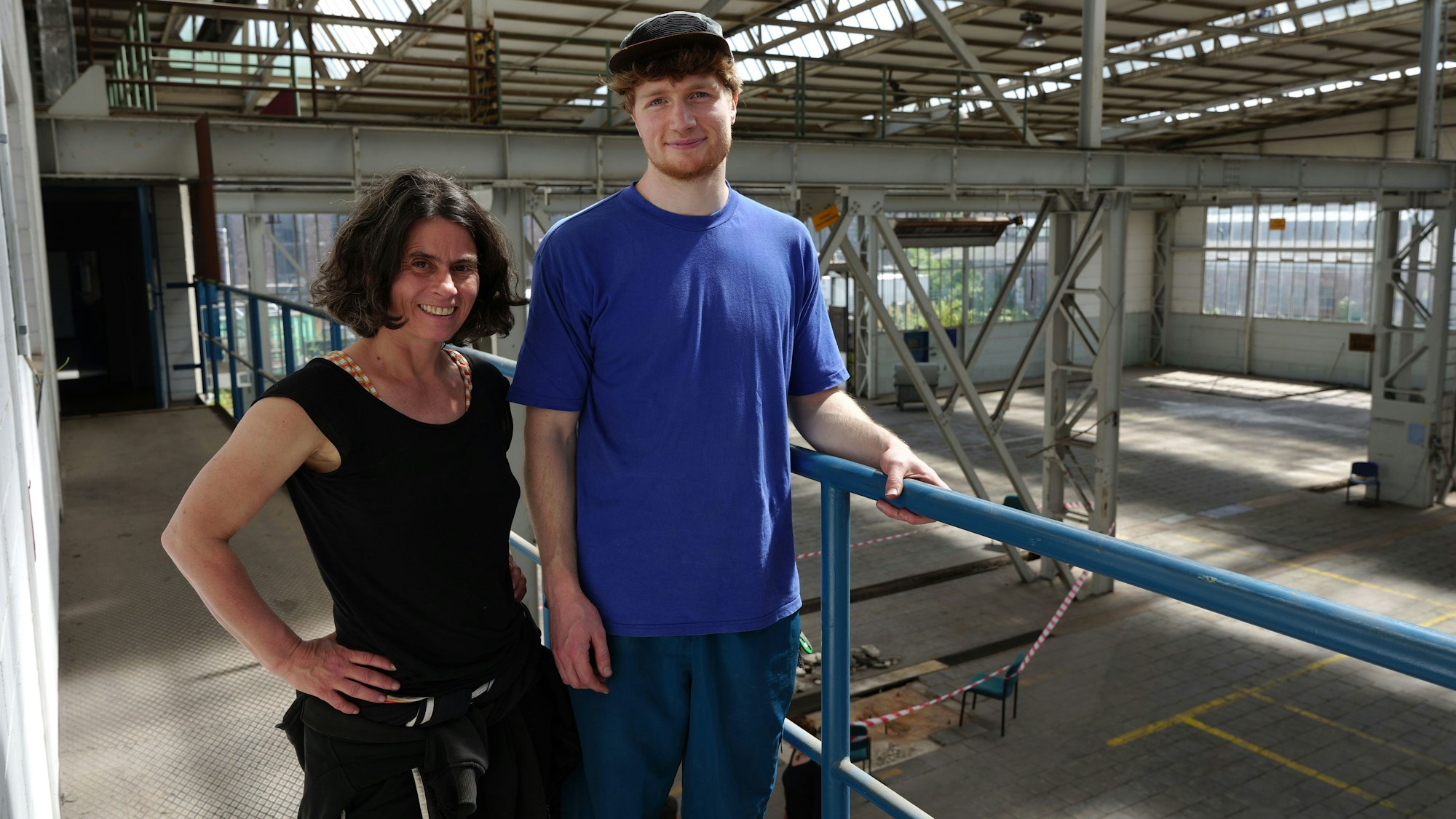 Susanne Beschorner und Dominikus Moos vom Kreationszentrum für zeitgenössischen Zirkus in der Halle 63.