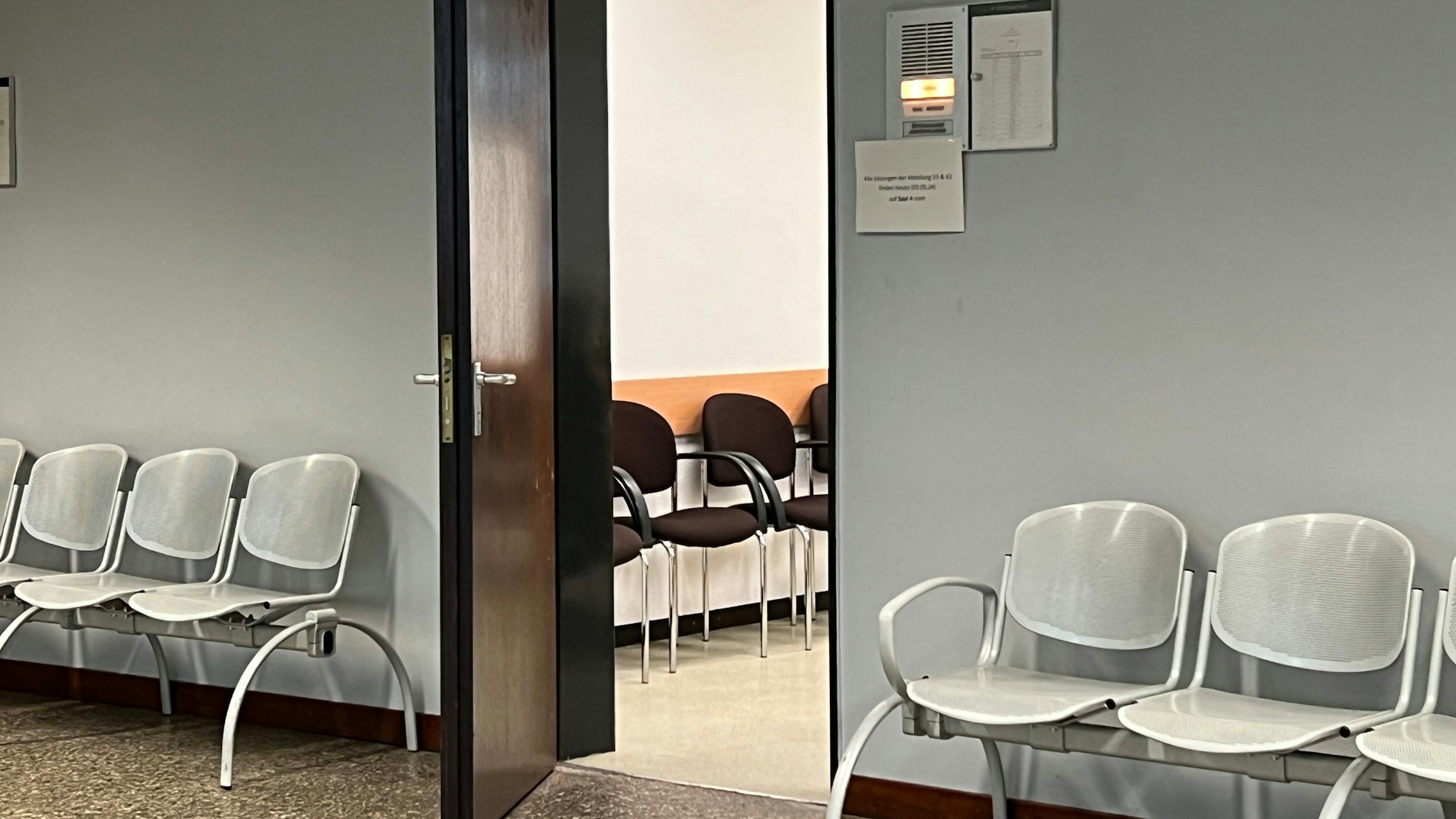 Ein Saal im Amtsgericht Leverkusen.