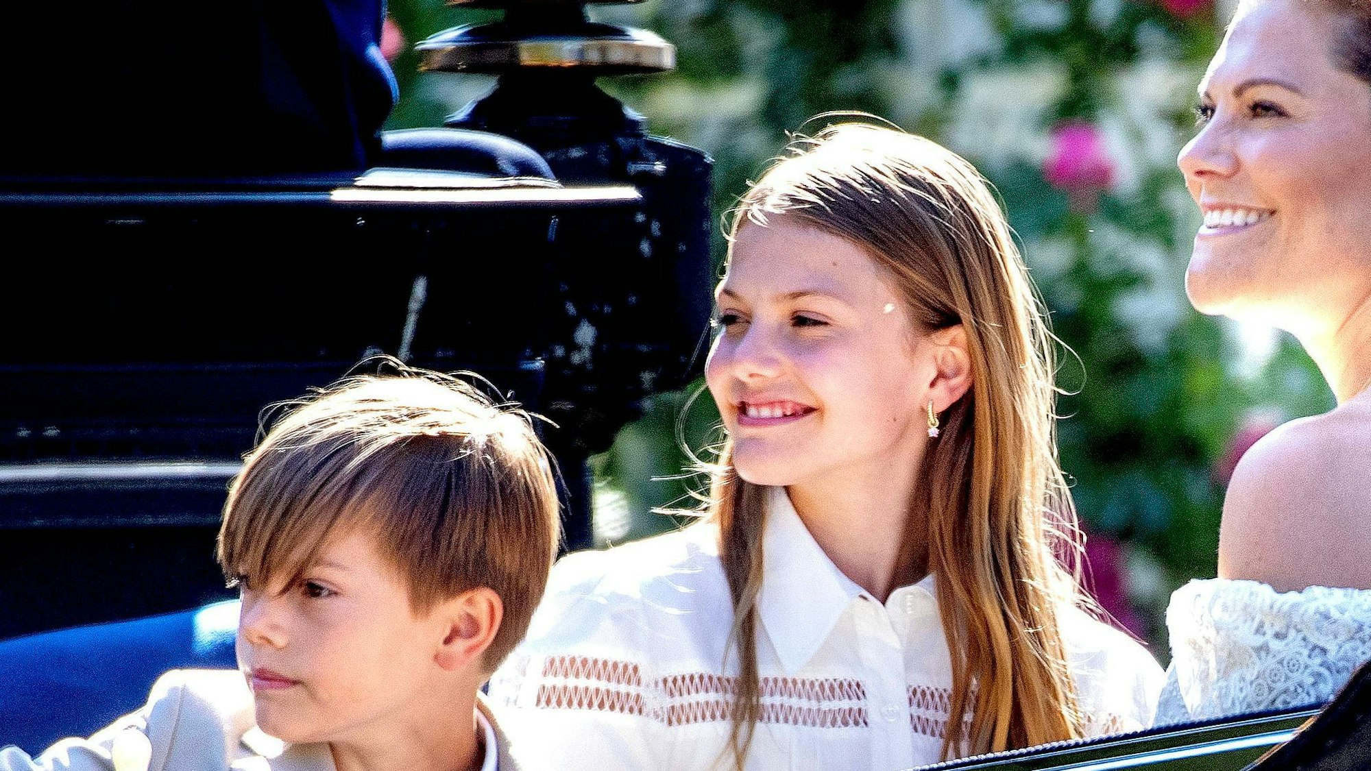 Prinz Oscar, Prinzessin Estelle, Kronprinzessin Victoria an ihrem 46. Geburtstag und Prinz Daniel im Juli 2023.