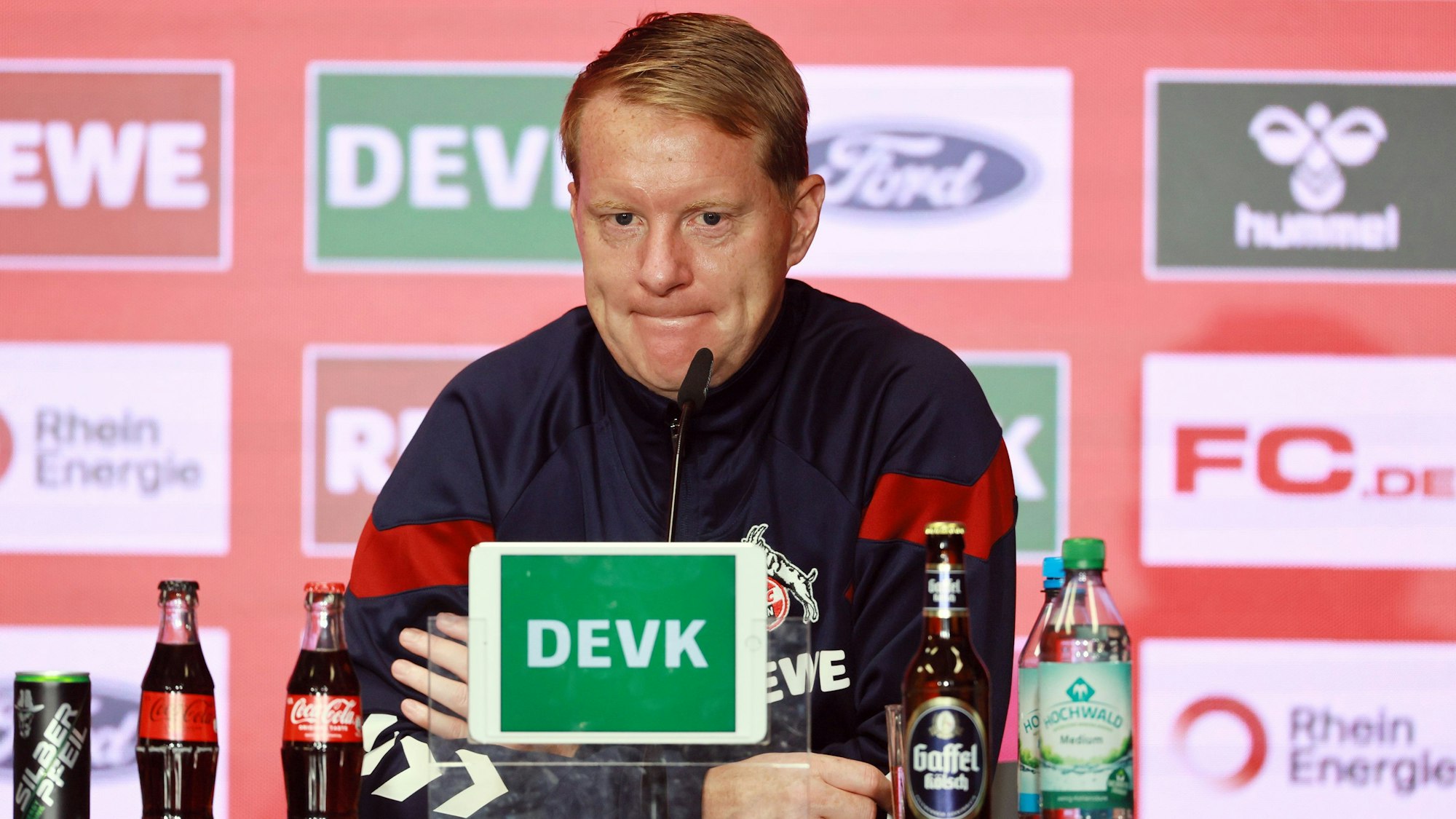 Timo Schultz am Samstag nach der Partie gegen den SC Freiburg