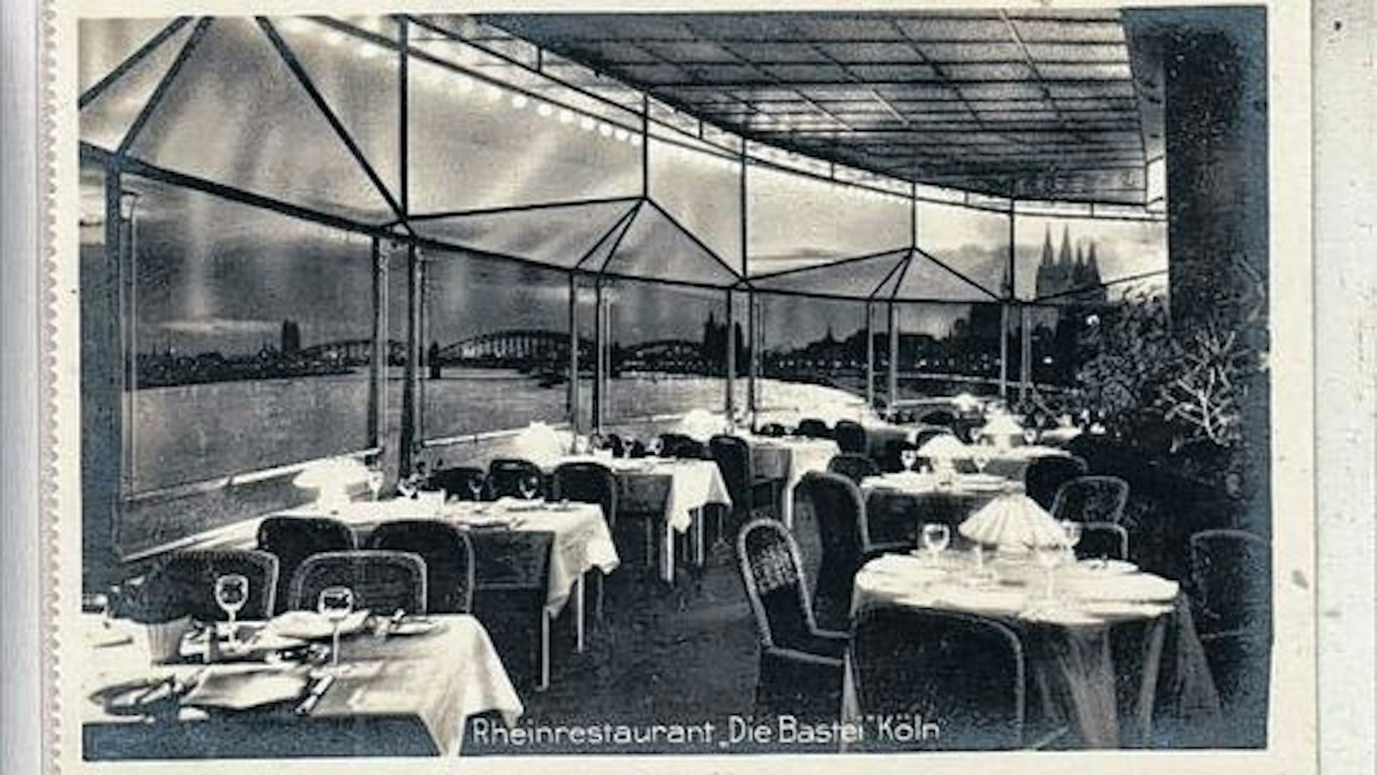 Ansichtskarte des Bastei-Restaurants aus den 60er Jahren.