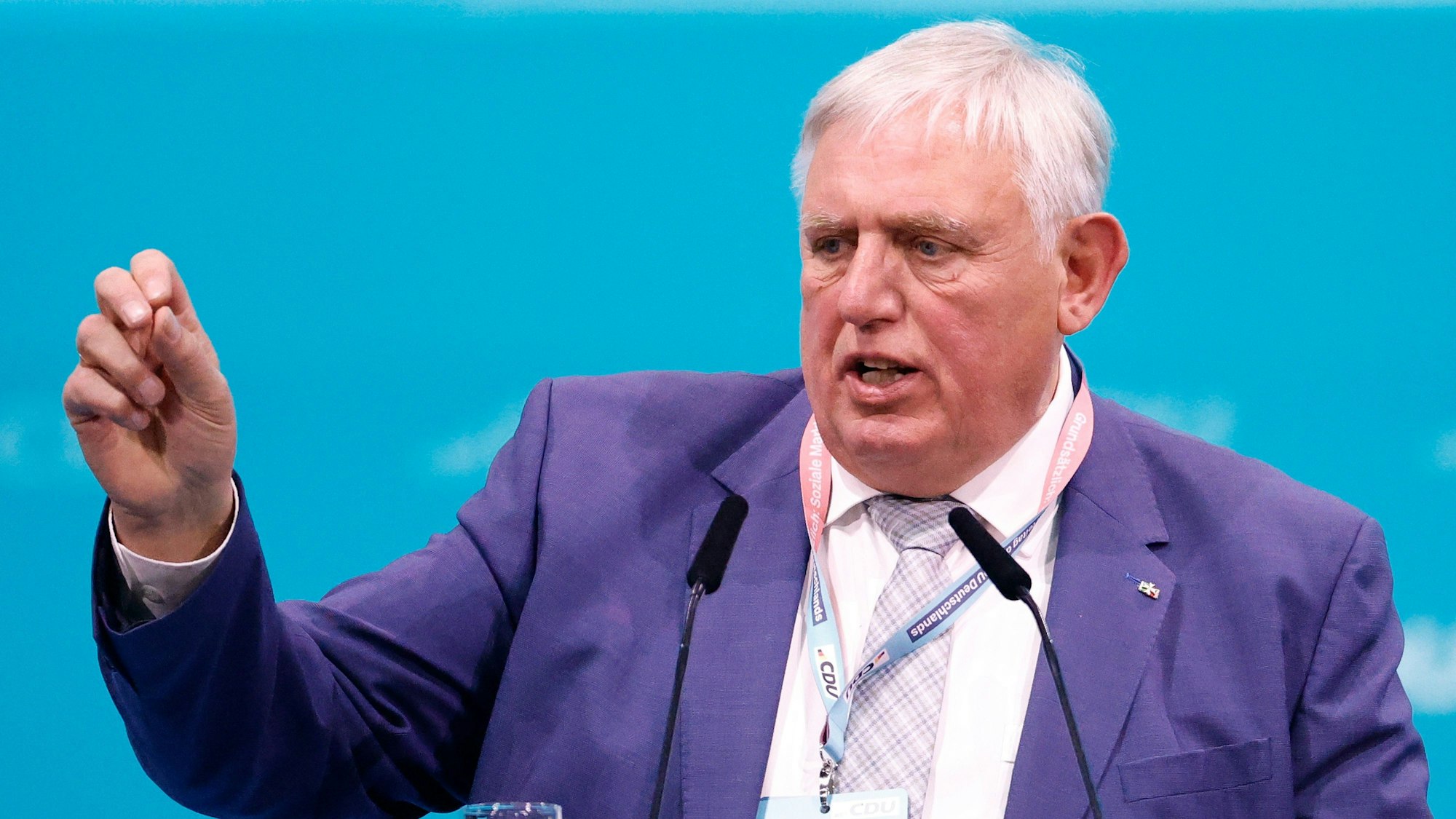 Karl-Josef Laumann spricht beim CDU-Bundesparteitag