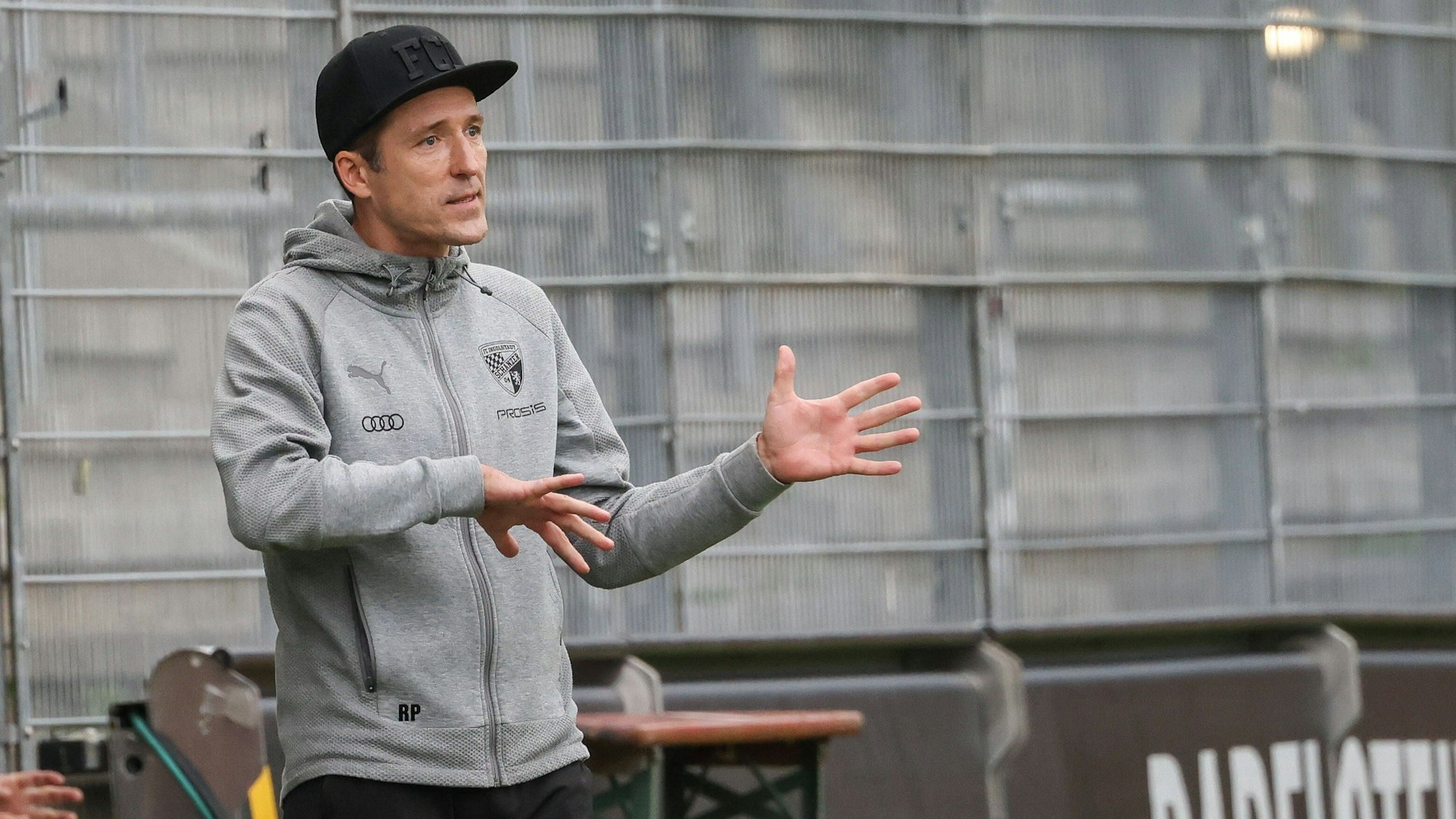 2.BL SV Sandhausen - FC Ingolstadt 04 - Cheftrainer Roberto Pätzold FCI 2. Bundesliga - FC Ingolstadt 04 Saison 2021/2022 SV Sandhausen *** 2 BL SV Sandhausen FC Ingolstadt 04 head coach Roberto Pätzold FCI 2 Bundesliga FC Ingolstadt 04 season 2021 2022 SV Sandhausen