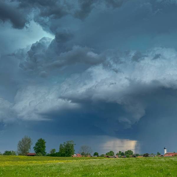 In Deutschland sind aufgrund einer „Omegalage“ verschiedene Wetterlagen prognostiziert.