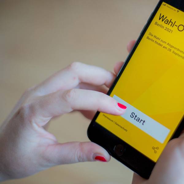 Den Wahl-O-Mat gibt es auch als App