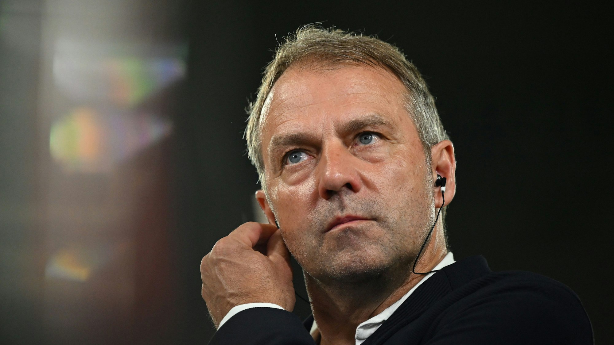 Deutschlands Ex-Bundestrainer Hansi Flick spricht nach dem Spiel