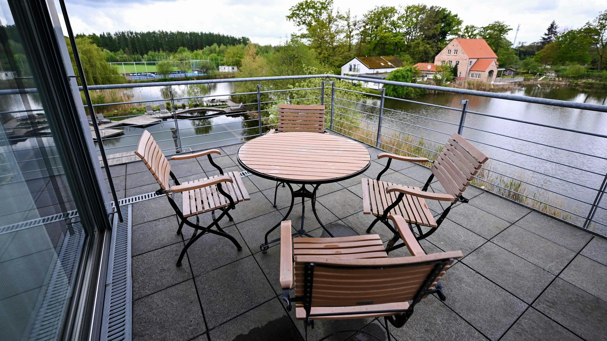 Diesen Ausblick wird bald Cristiano Ronaldo genießen können. Die Portugiesen schlagen nach der WM 2006 zum zweiten Mal ihr Turnier-Basecamp in NRW auf.