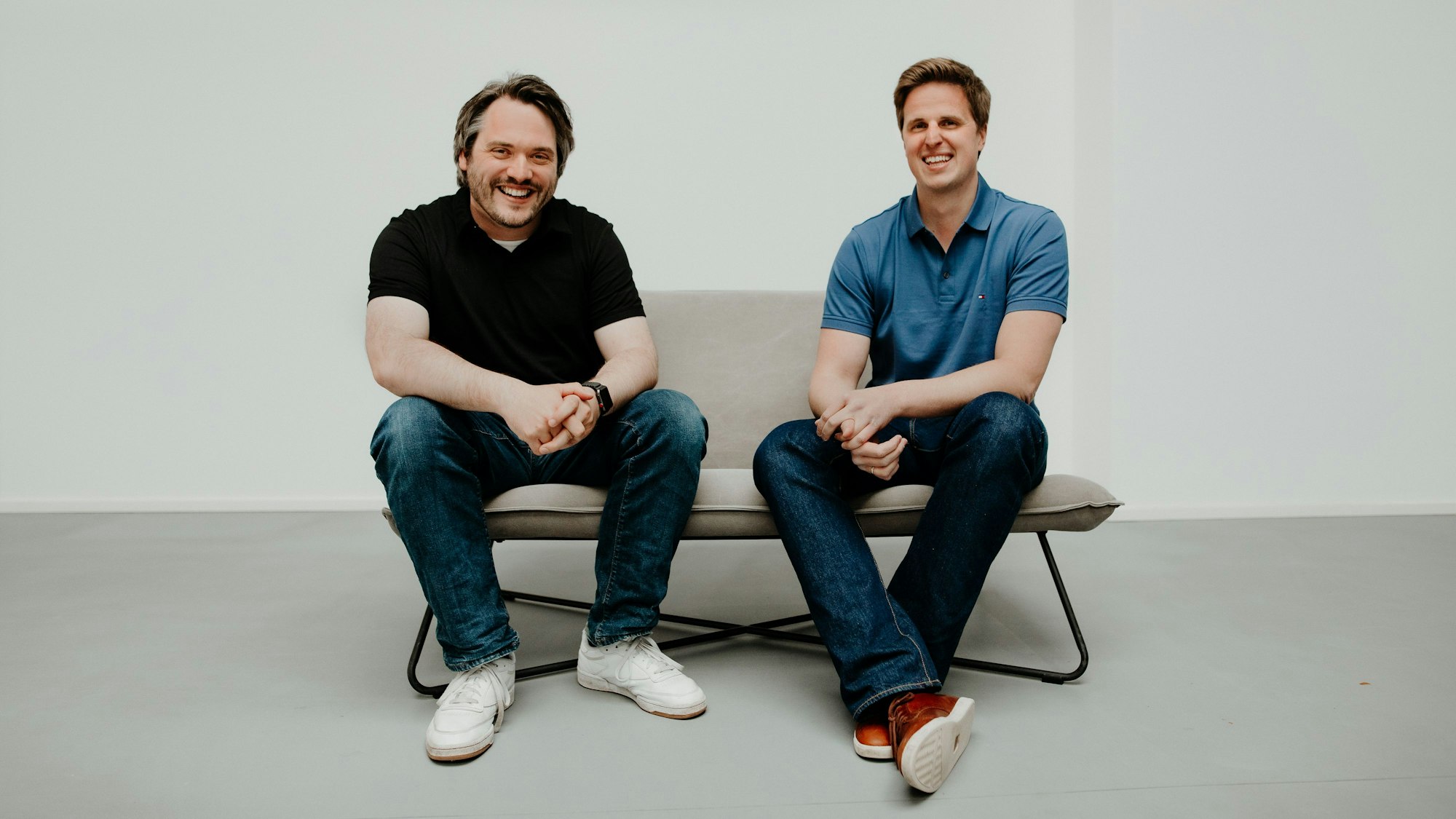 Die beiden Envelio-Geschäftsführer Fabian Potratz (links) und Simon Koopmann.