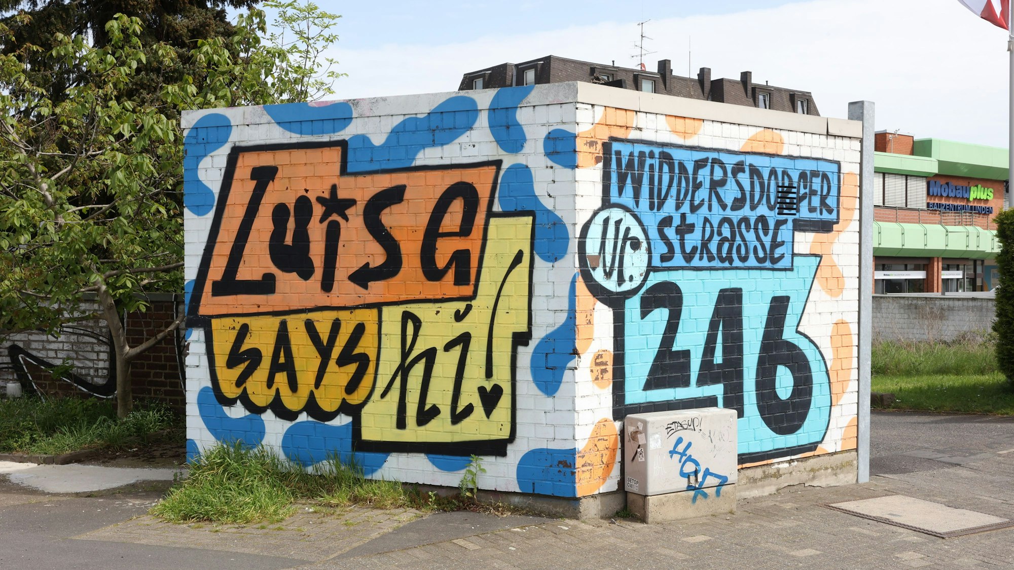 Das Gelände an der Widdersdorfer Straße 246 ist privat. Das neu gebaute Club-Gebäude ist von hier aus nicht zu sehen.