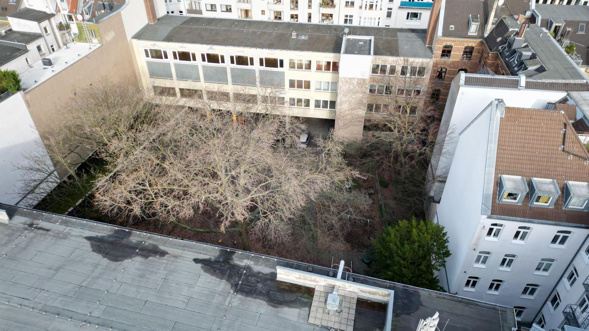 Der Innenhof einer Schule.