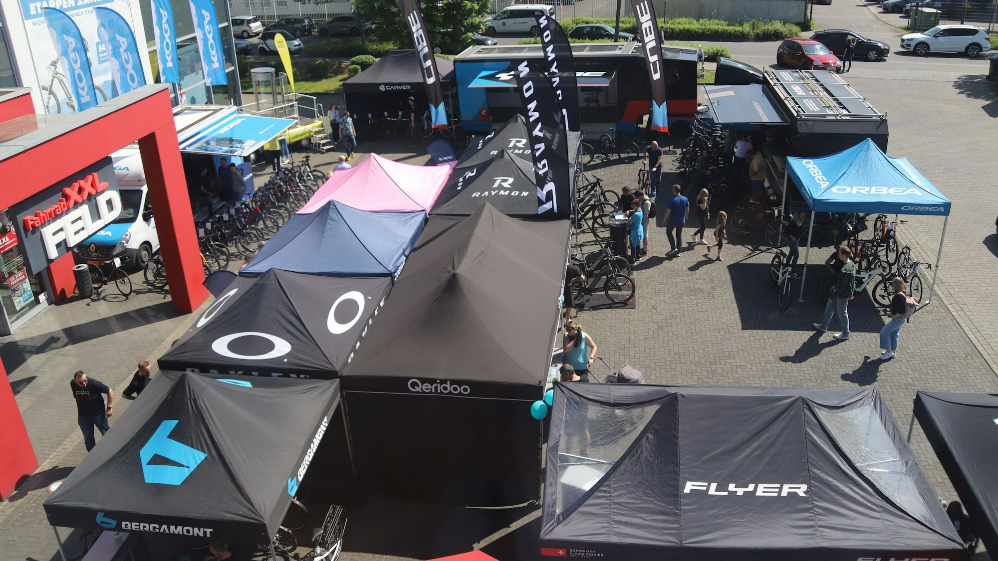 Fahrrad XXL Feld veranstaltete sein 12. Testival, nach eigenen Angaben die größte Fahrradmesse im Rheinland.