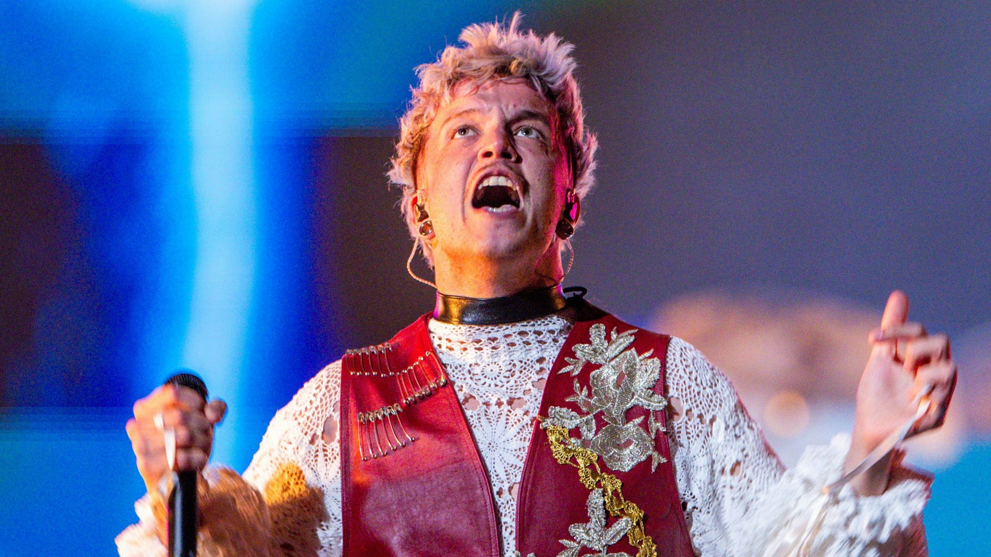 Baby Lasagna aus Kroatien mit dem Titel „Rim Tim Tagi Dim“ bei der Probe für das Finale des Eurovision Song Contest (ESC) 2024 in der Malmö Arena.