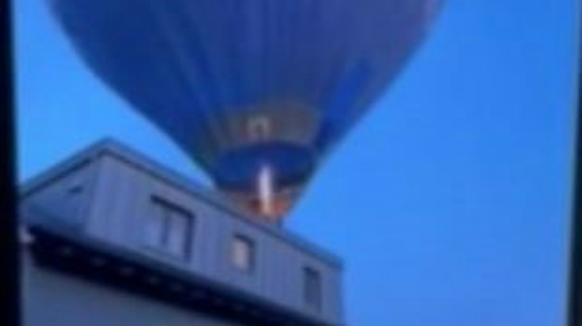 Der Heißluftballon auf dem Dach in Eschweiler.