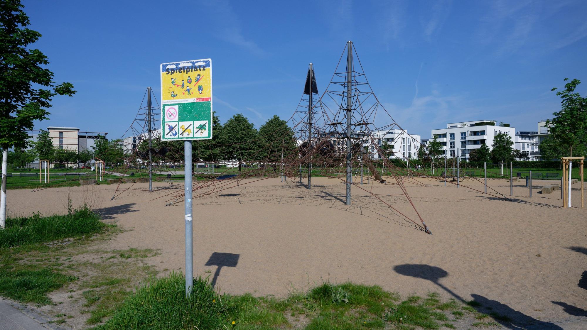 Der Spielplatz auf dem Gelände des Bürgerparks in Köln-Kalk
