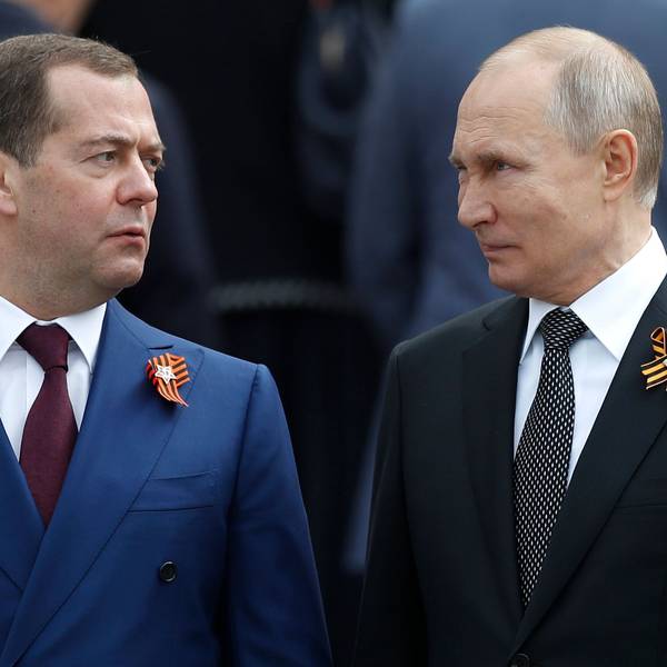 Der Vize des russischen Sicherheitsrates, Dmitri Medwedew, gehört zu den Vertrauten von Kremlchef Wladimir Putin. In einem hasserfüllten Essay versichert Medwedew nun: Die Ukraine soll nur der Anfang sein. (Archivbild)