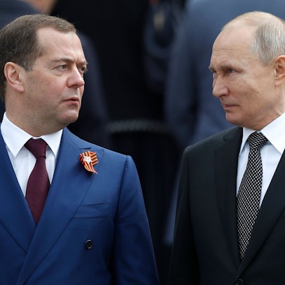 Der Vize des russischen Sicherheitsrates, Dmitri Medwedew, gehört zu den Vertrauten von Kremlchef Wladimir Putin. In einem hasserfüllten Essay versichert Medwedew nun: Die Ukraine soll nur der Anfang sein. (Archivbild)