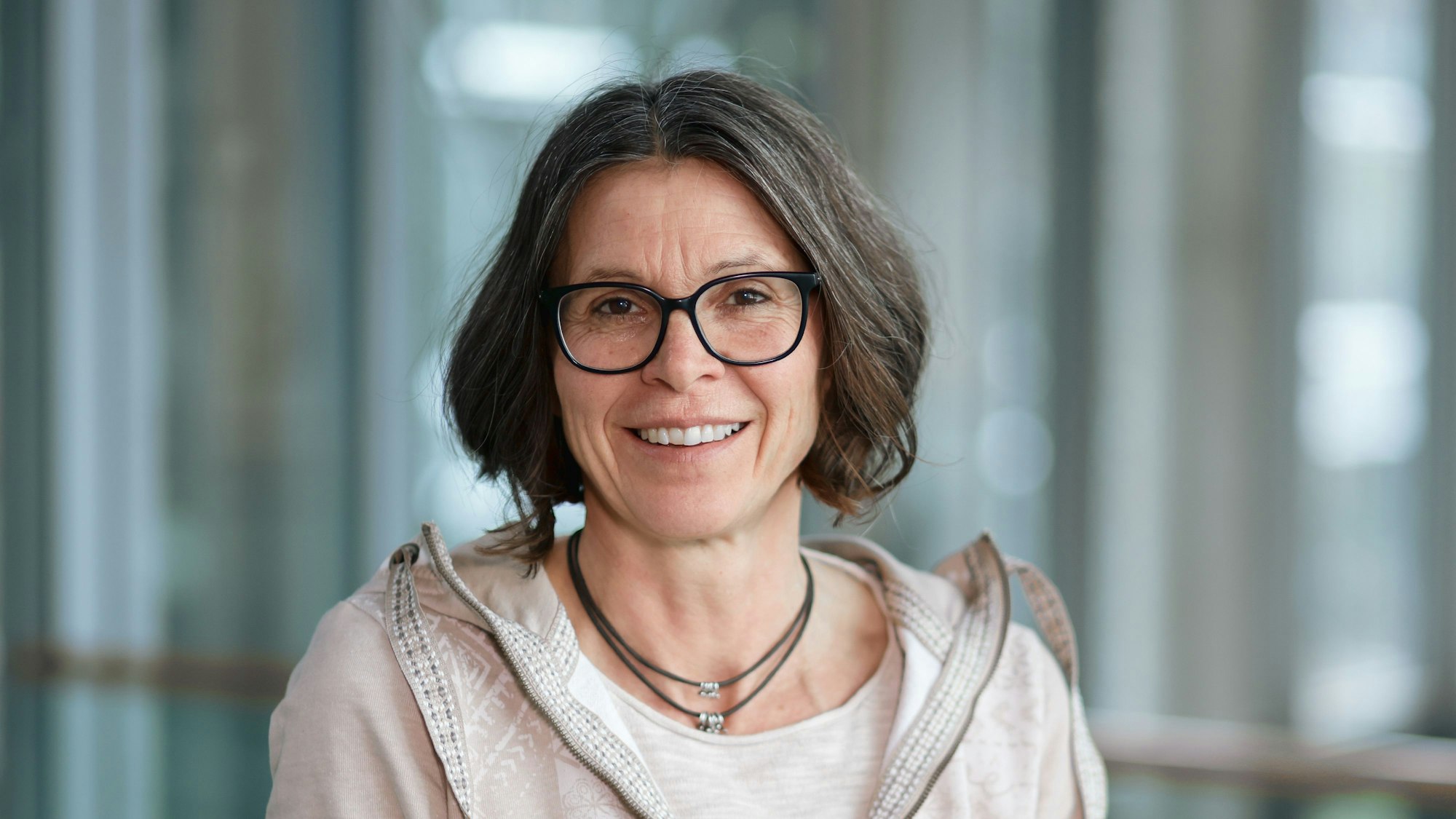 24.01.2024, Köln: Christiane Martin, Fraktionsvorsitzende der Grünen im Kölner Stadtrat, aufgenommen im DuMont Haus in Köln. Foto: Thilo Schmülgen