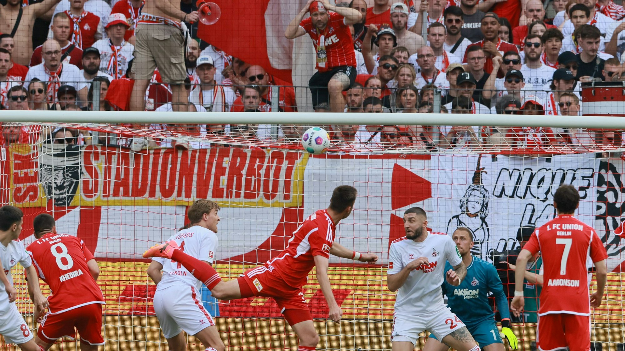 1. FC Köln vs. Union Berlin, 33. Spieltag, 11.05.2024, 15.30 Uhr, Tor zum 0:1 für Berlin durch Knoche, Bild: Herbert Bucco