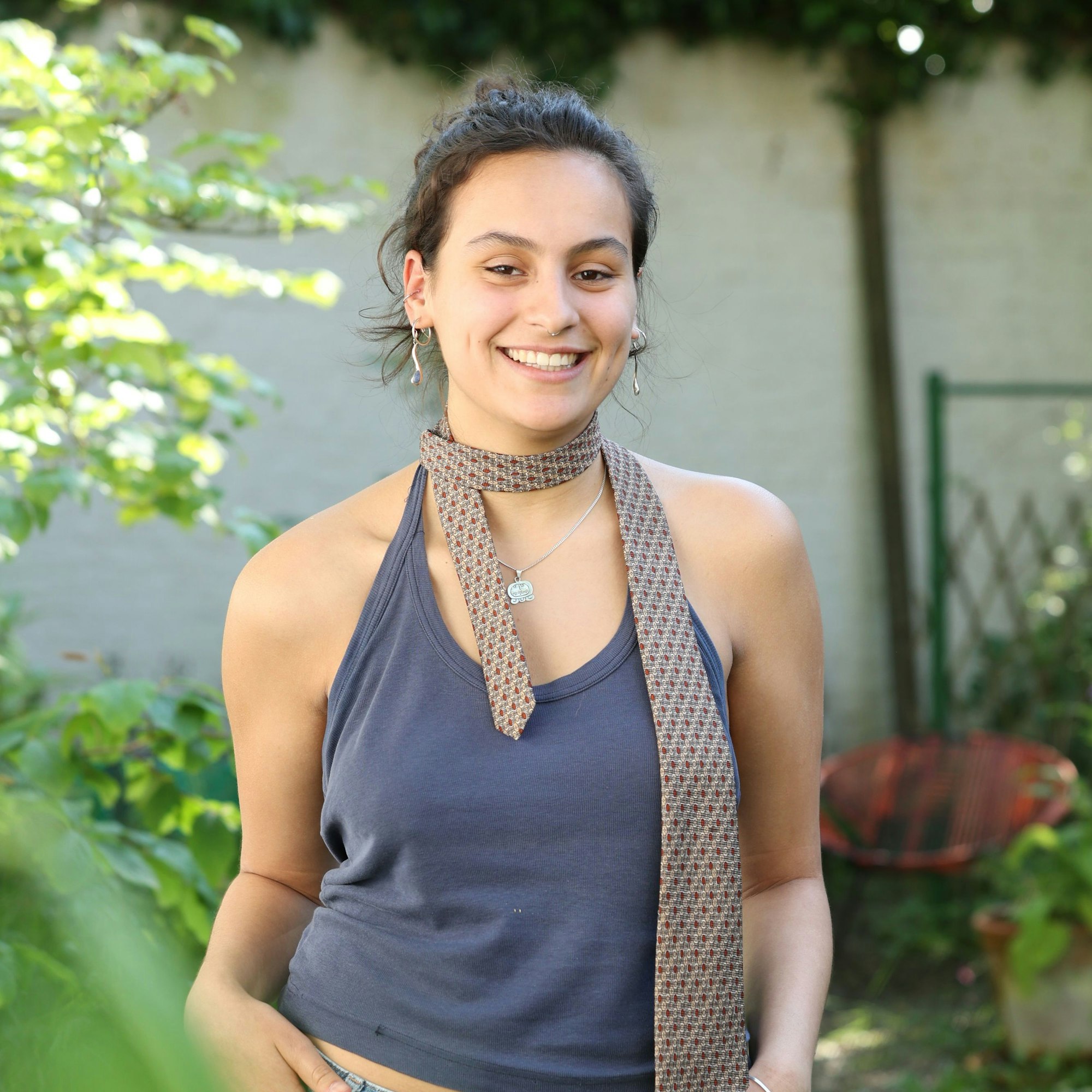 13.05.2024
Köln:
Wie denken Kölner Abiturientinnen und Abiturienten über ihre Zukunft und die gesellschaftliche Lage?
Mia
Foto: Martina Goyert