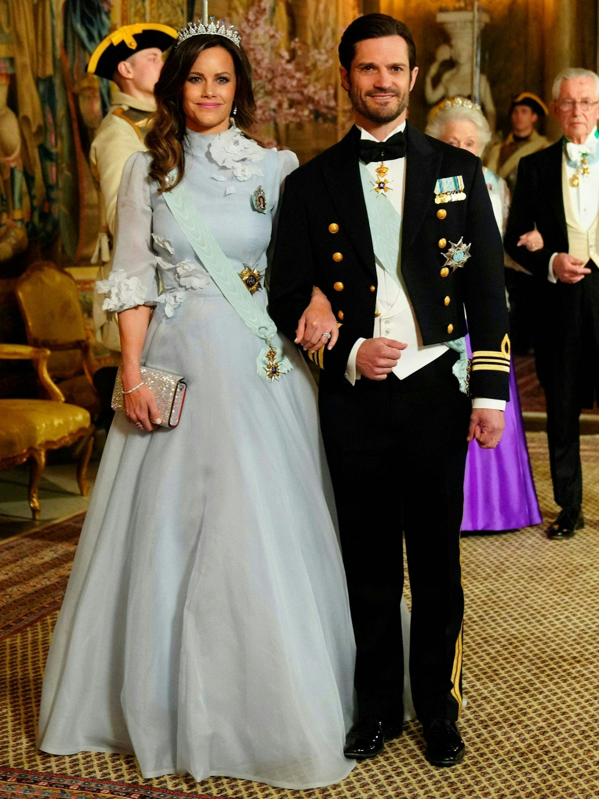 Prinz Carl Philip und Prinzessin Sofia (l) beim Gala-Dinner für das dänische Königspaar.