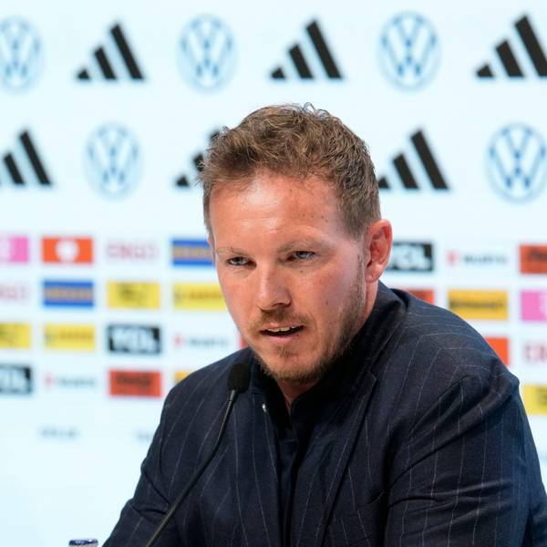 Julian Nagelsmann bei einer Pressekonferenz