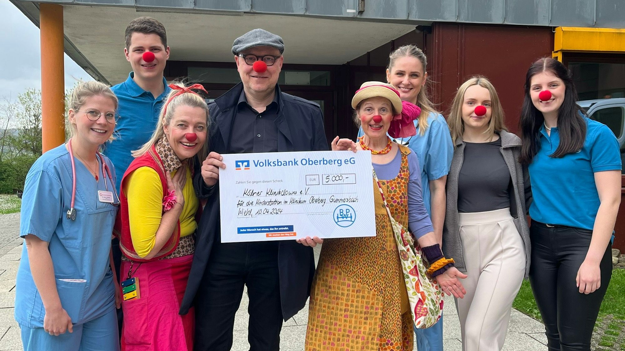 BPW- Azubis spenden 25.000 Euro an oberbergische Organisationen.