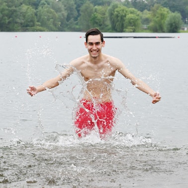 SPD-Vorsitzender im Wasser