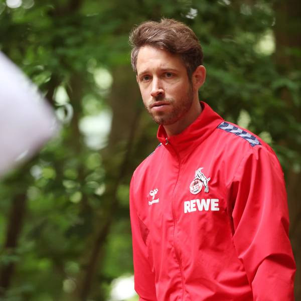 Mark Uth am Freitagmittag beim Training des 1. FC Köln. Der Offensiv-Regisseur wird auch in der kommenden Saison für den FC spielen.