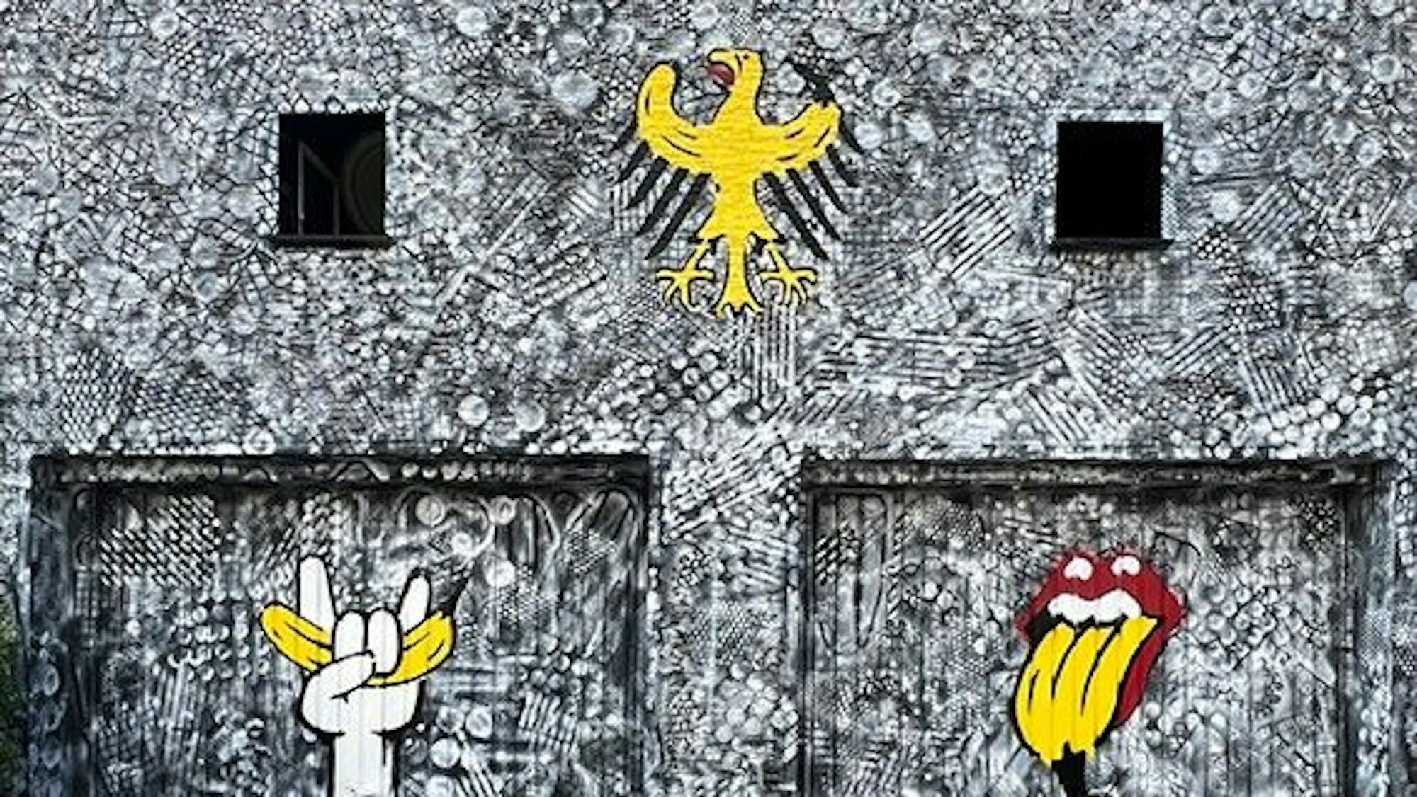 Das Foto zeigt drei Motive des neuen Projekts von Thomas Baumgärtel in Neu-Ehrenfeld.